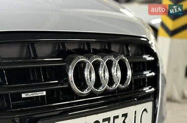 Седан Audi A6 2013 в 