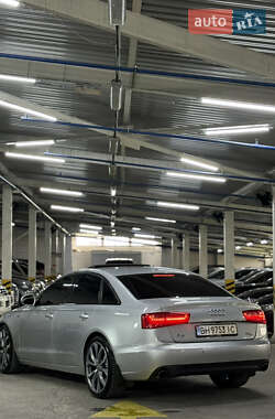 Седан Audi A6 2013 в 