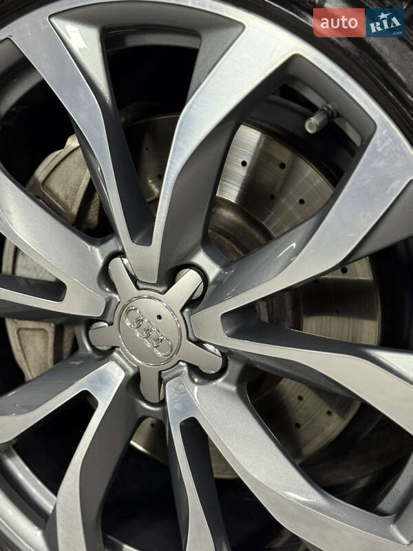 Седан Audi A6 2013 в Одессе