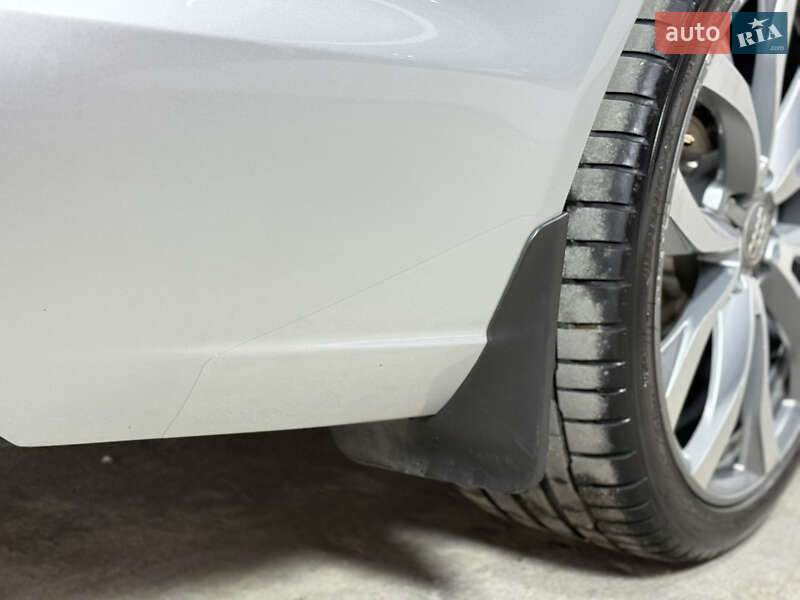 Седан Audi A6 2013 в Одессе