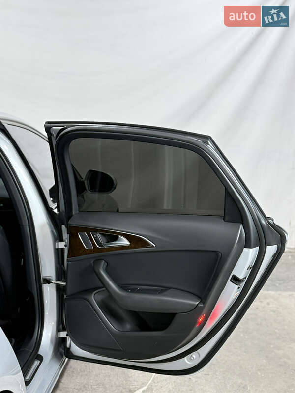 Седан Audi A6 2013 в Одессе