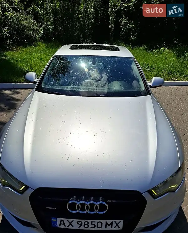 Седан Audi A6 2011 в 