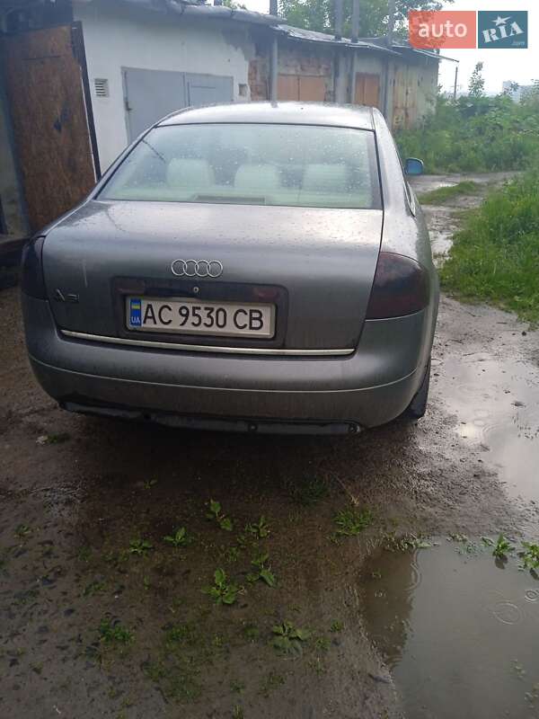 Седан Audi A6 2001 в Ровно