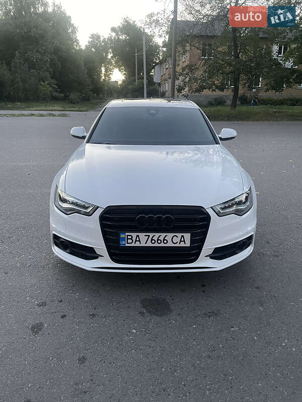 Седан Audi A6 2013 в Александрие