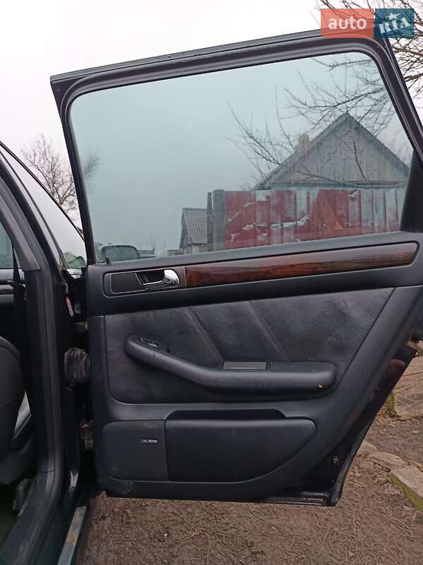 Универсал Audi A6 2000 в Першотравенске