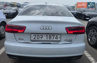 Седан Audi A6 2015 в 