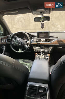 Седан Audi A6 2012 в 