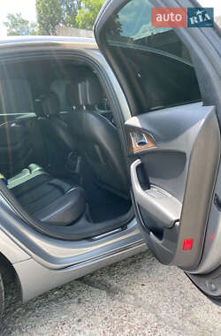 Седан Audi A6 2012 в 