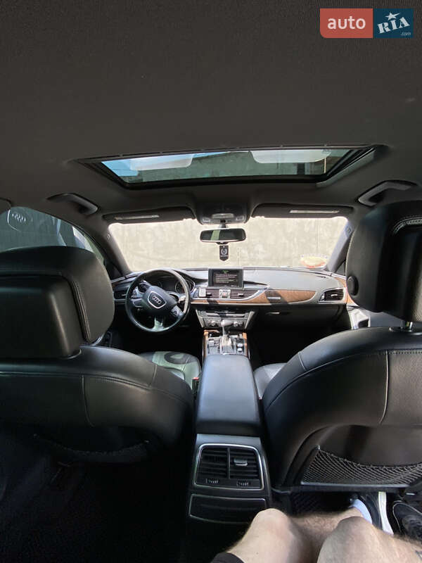 Седан Audi A6 2012 в Киеве
