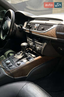Седан Audi A6 2012 в 