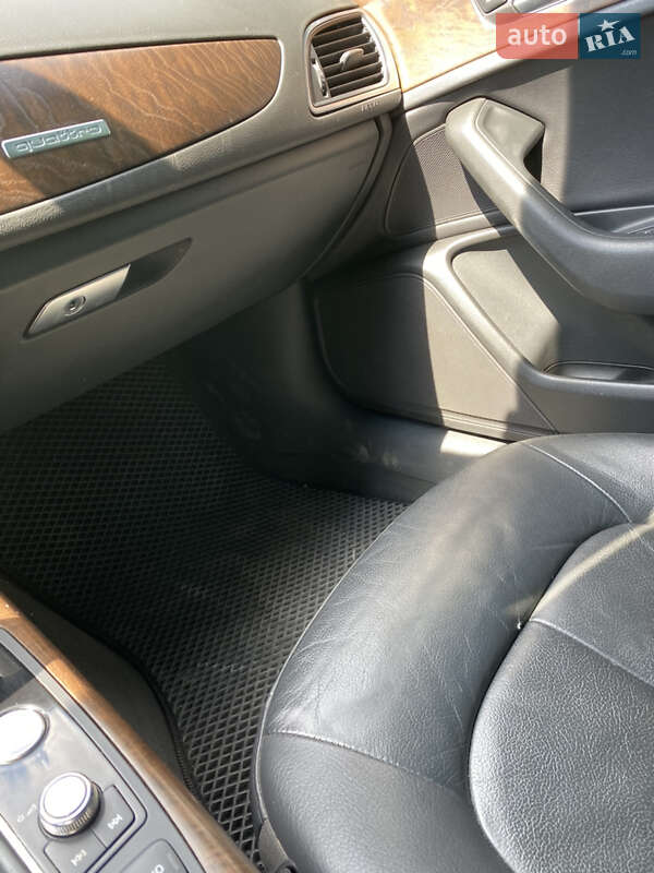 Седан Audi A6 2012 в Киеве