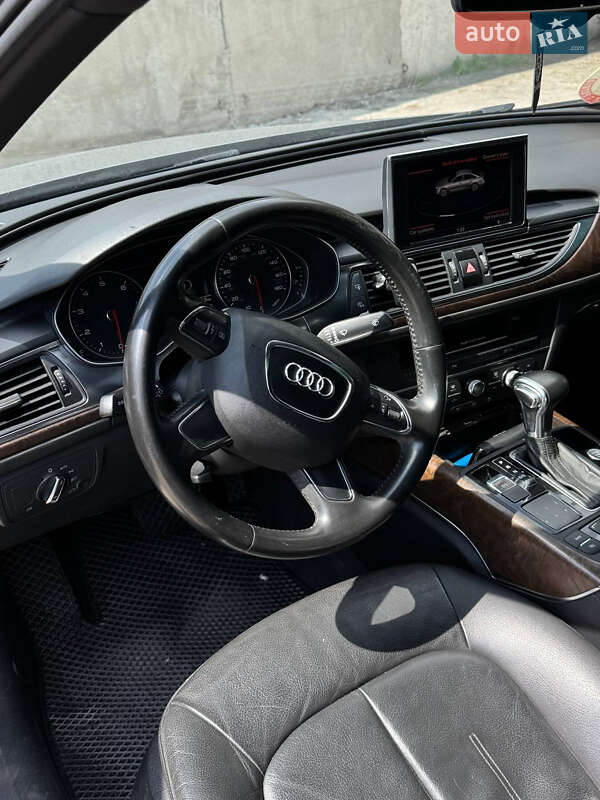 Седан Audi A6 2012 в Киеве