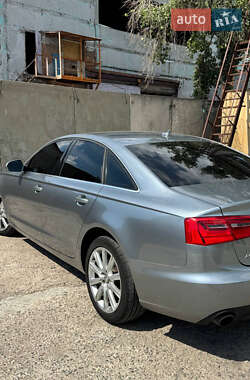 Седан Audi A6 2012 в 