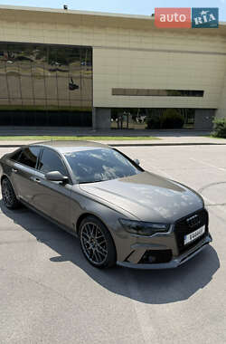 Седан Audi A6 2012 в 