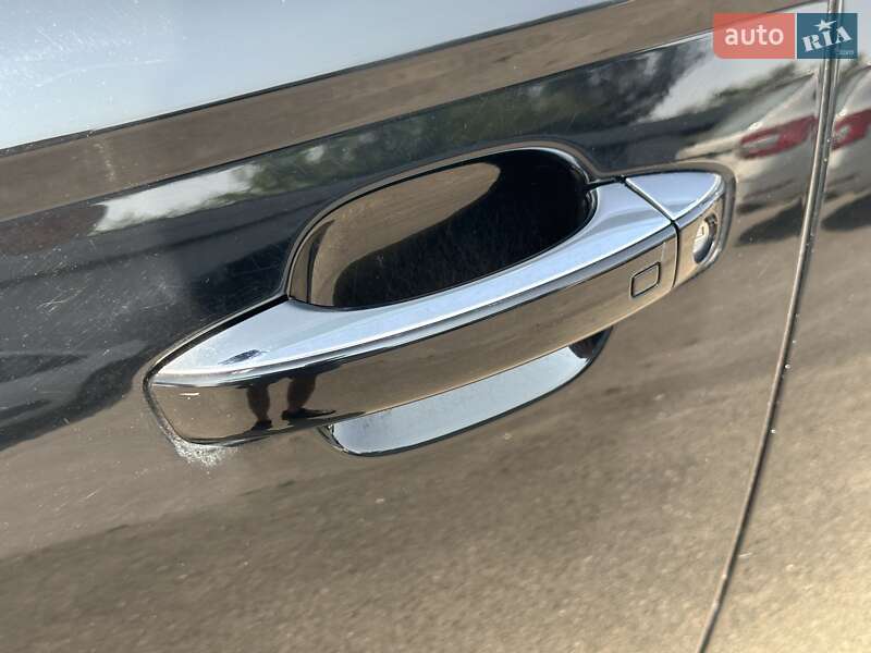 Седан Audi A6 2012 в Киеве