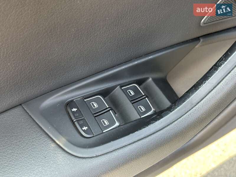Седан Audi A6 2012 в Киеве