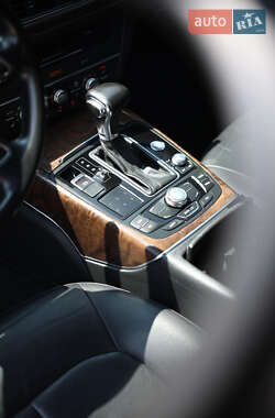 Седан Audi A6 2014 в 