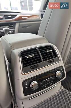 Седан Audi A6 2014 в 