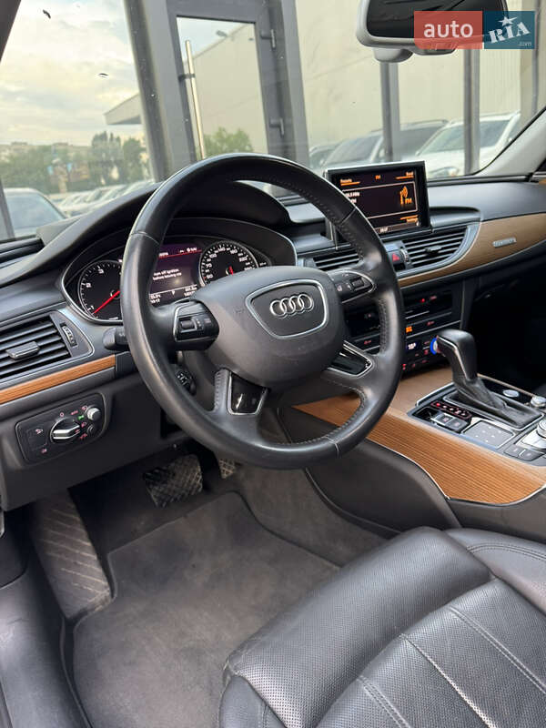 Седан Audi A6 2015 в Киеве
