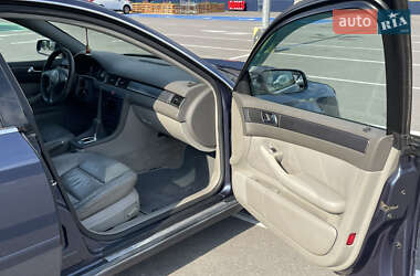 Универсал Audi A6 2002 в 