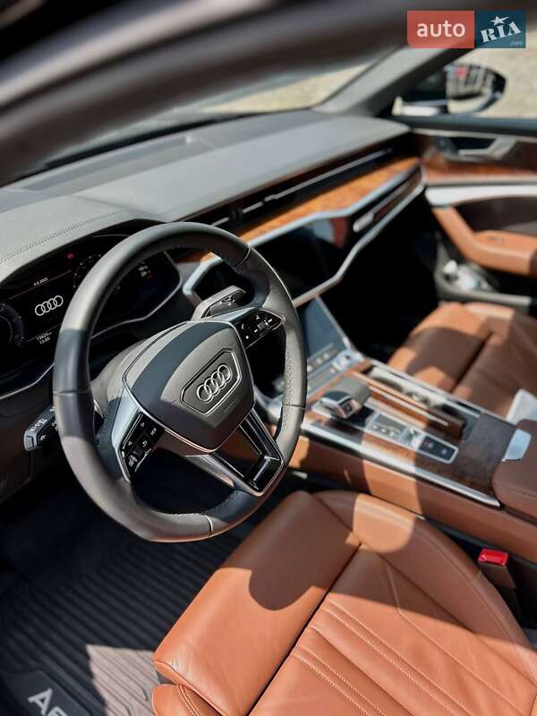 Седан Audi A6 2023 в Львові