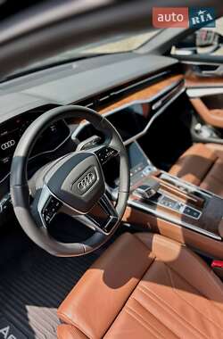 Седан Audi A6 2023 в 