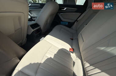 Седан Audi A6 2019 в 