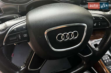 Седан Audi A6 2012 в 