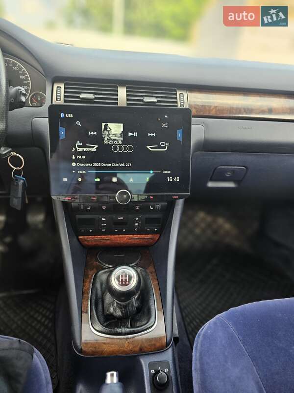 Седан Audi A6 1998 в Києві