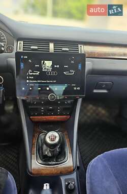 Седан Audi A6 1998 в 