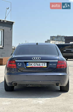 Седан Audi A6 2004 в 