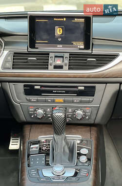Седан Audi A6 2016 в 