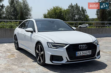 Седан Audi A6 2021 в 