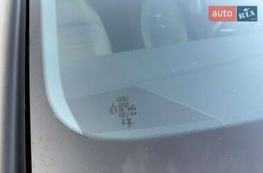 Седан Audi A6 2022 в 