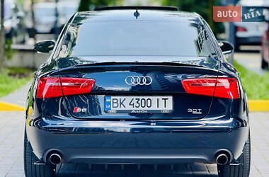 Седан Audi A6 2013 в 