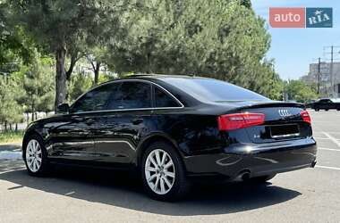 Седан Audi A6 2013 в 
