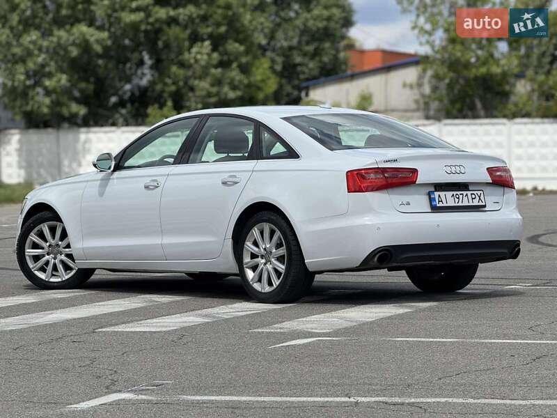 Седан Audi A6 2014 в Киеве