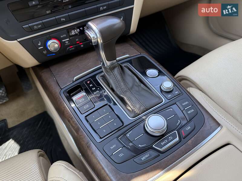 Седан Audi A6 2012 в Виннице