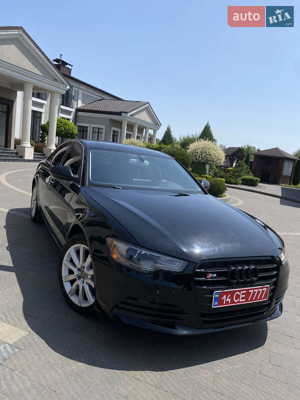 Седан Audi A6 2014 в 