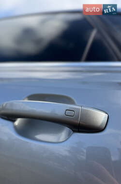 Седан Audi A6 2013 в 