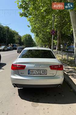 Седан Audi A6 2014 в 