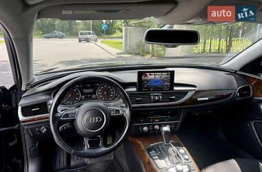 Седан Audi A6 2015 в 