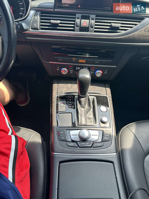 Седан Audi A6 2017 в Киеве