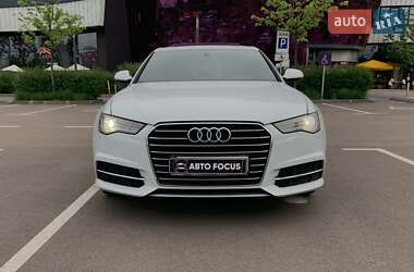 Седан Audi A6 2015 в 