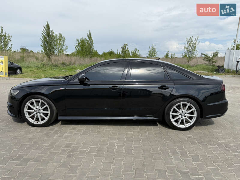 Седан Audi A6 2015 в Луцке