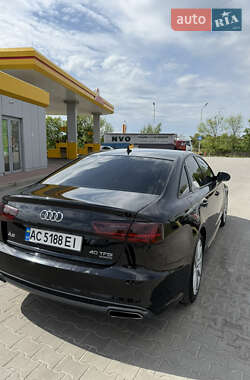 Седан Audi A6 2015 в 