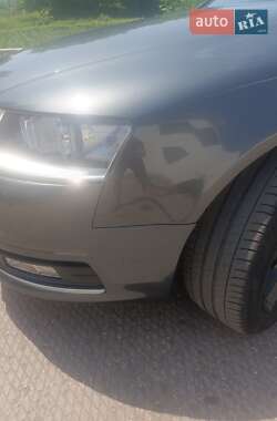 Седан Audi A6 2010 в 