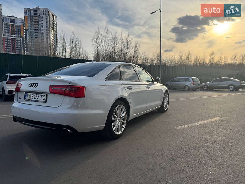 Седан Audi A6 2013 в Николаеве