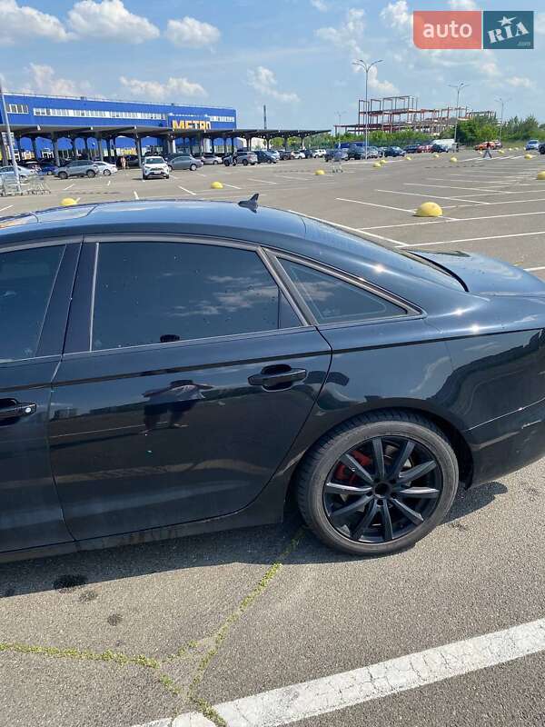 Седан Audi A6 2012 в Киеве