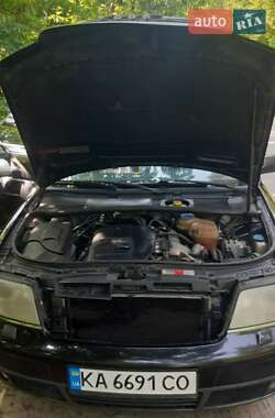 Седан Audi A6 1999 в 